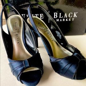 White House Black Market Peep-toe heel